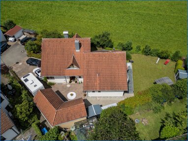 Mehrfamilienhaus zum Kauf 1.100.000 € 9 Zimmer 250 m² 778 m² Grundstück Böhringen Radolfzell am Bodensee 78315