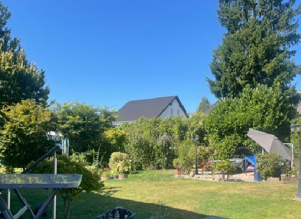 Immobilie in Gladbeck - 4- bis 5-Fam.-Haus mit 4 Kfz.-Stellplätzen... zur Selbstnutzung und / oder zur Kapitalanlage - Bild 2