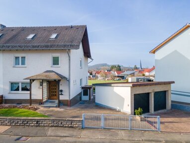 Doppelhaushälfte zum Kauf 185.000 € 8 Zimmer 190 m² 1.063 m² Grundstück frei ab sofort Reichensachsen Wehretal 37287