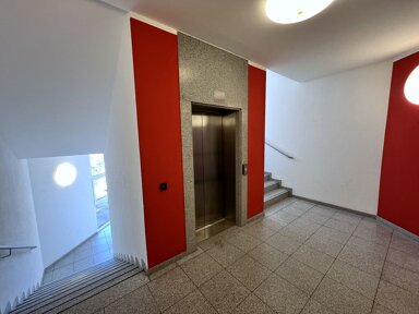 Wohnung zur Miete 388 € 1 Zimmer 27 m² Geschoss 2/5 Stadtpark / Stadtgrenze 20 Fürth 90762