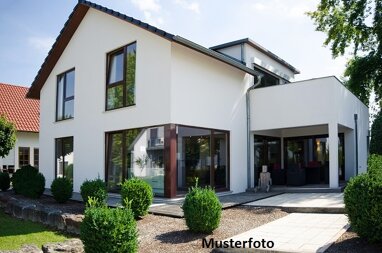 Doppelhaushälfte zum Kauf Zwangsversteigerung 792.000 € 4 Zimmer 152 m² 618 m² Grundstück Hammerschmiede Augsburg 86169