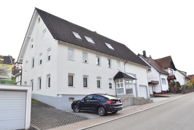 Einfamilienhaus zum Kauf als Kapitalanlage geeignet 387.000 € 8 Zimmer 250 m² 976 m² Grundstück Niedereschach Niedereschach 78078