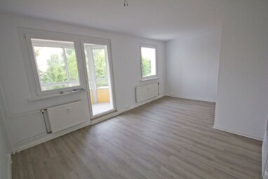 Wohnung zur Miete 480 € 4 Zimmer 72,7 m² 2. Geschoss Rigaer Str. 8 Südstadt Halle (Saale) 06128