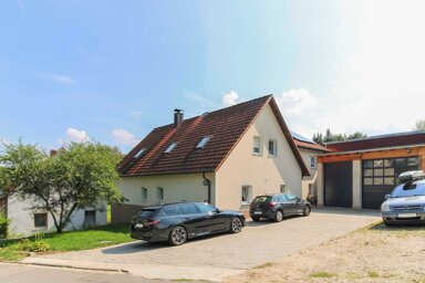 Mehrfamilienhaus zum Kauf als Kapitalanlage geeignet 649.000 € 8 Zimmer 244 m² 2.465,1 m² Grundstück Wischenhofen Duggendorf 93182