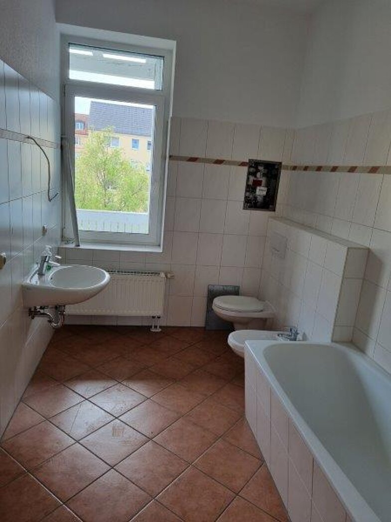 Wohnung zur Miete 390 € 2 Zimmer 63,2 m² 2. Geschoss Klötzerstraße 13 Innenstadt Riesa 01587