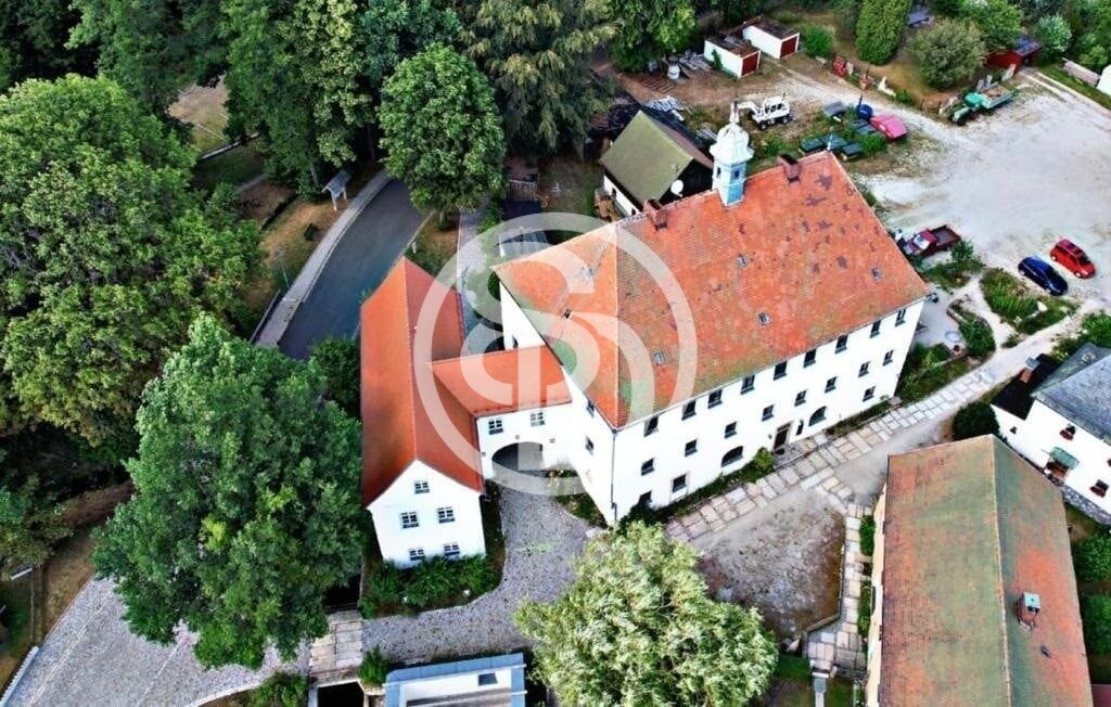 Herrenhaus zum Kauf 748.000 € 13 Zimmer 448,2 m²<br/>Wohnfläche 4.492 m²<br/>Grundstück 01.08.2024<br/>Verfügbarkeit Leupoldsdorf Tröstau 95709