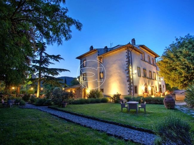 Gastronomie/Hotel zum Kauf 3.500.000 € 600.000 m²<br/>Grundstück Cortona