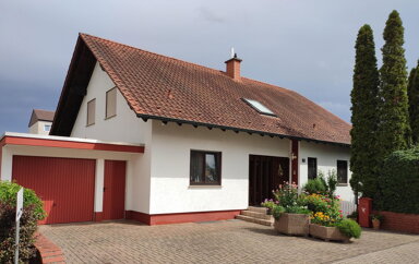 Einfamilienhaus zum Kauf provisionsfrei 469.000 € 7 Zimmer 189 m² 671 m² Grundstück Pestalozzistr. 81 Eisenberg Eisenberg 67304