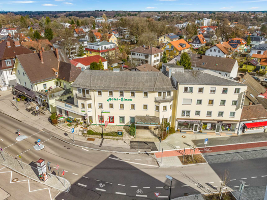 Wohn- und Geschäftshaus zum Kauf als Kapitalanlage geeignet 5.000.000 € 2.202 m² 1.810 m² Grundstück Gauting 82131