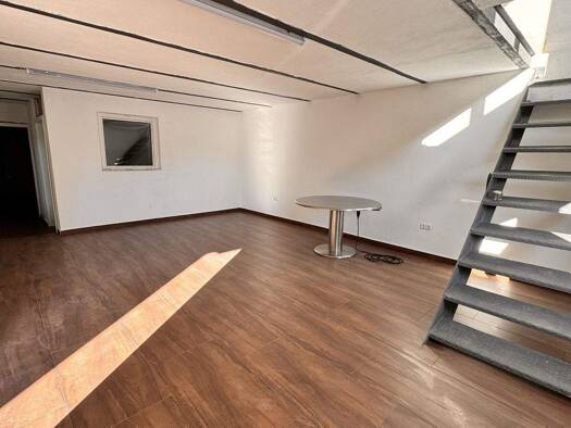 Lagerhalle zur Miete 1.700 € 390 m² Lagerfläche Landwehrhagen Staufenberg 34355