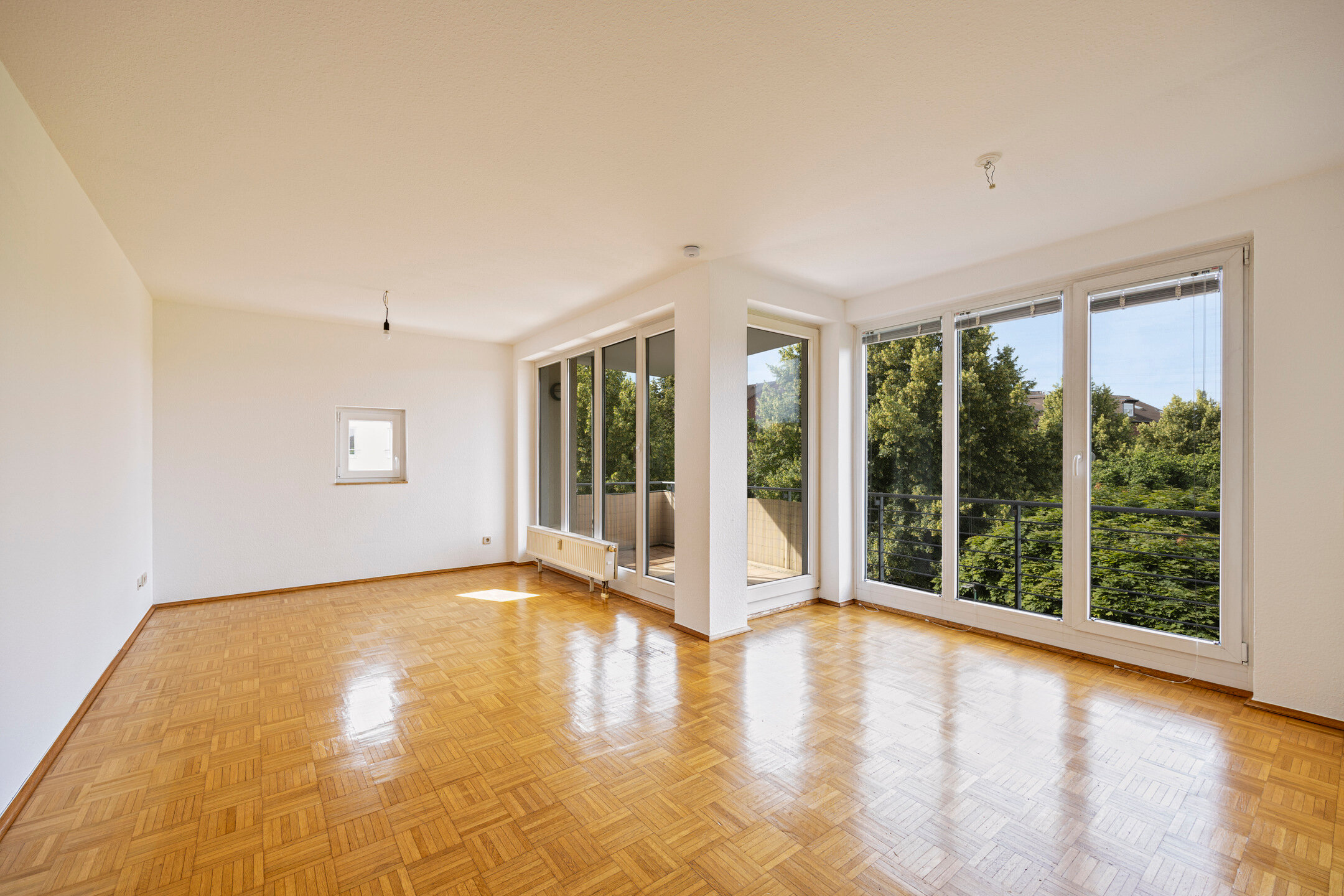 Wohnung zum Kauf Provisionsfrei 278.000 € 3 Zimmer 76 m²<br/>Wohnfläche 2. Stock<br/>Geschoss Efferen Hürth 50354