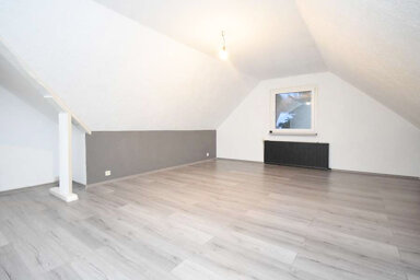 Wohnung zur Miete 600 € 3 Zimmer 80 m² 2. Geschoss Rammelsberg Goslar 38640