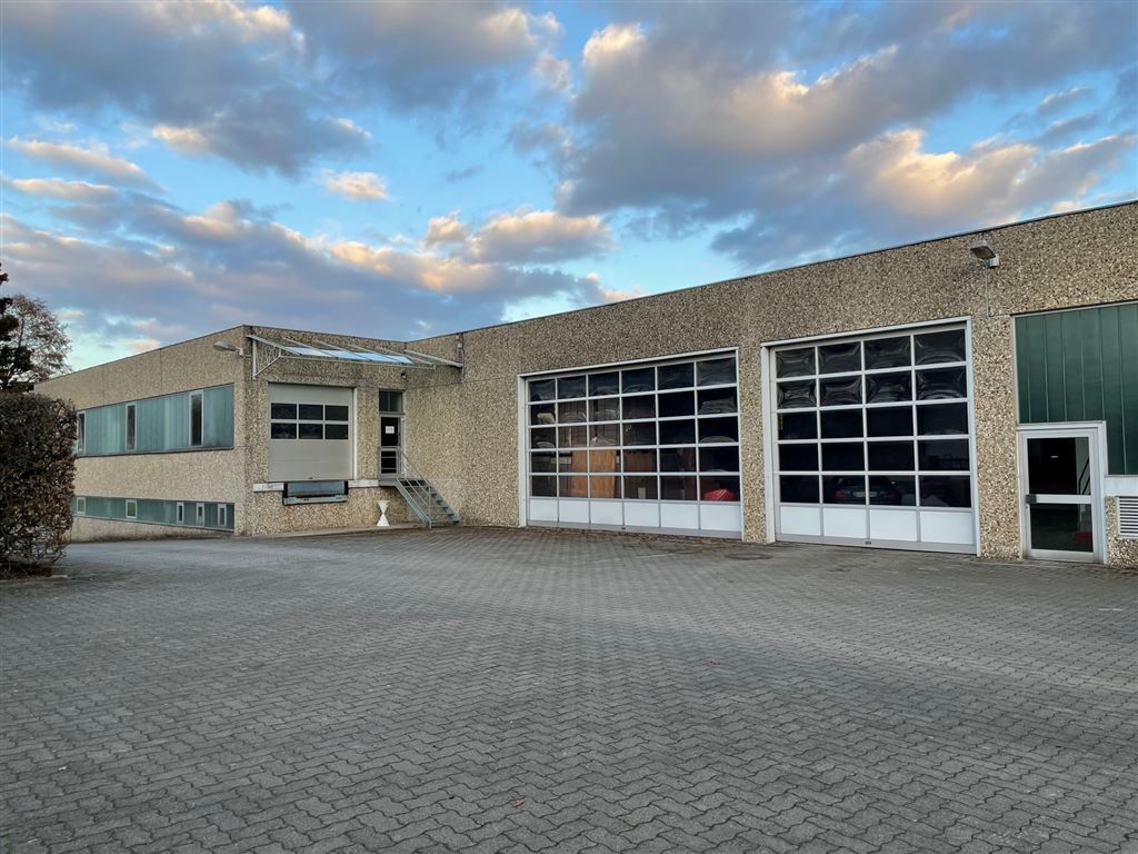 Halle/Industriefläche zur Miete 2.500 m²<br/>Lagerfläche ab 1.500 m²<br/>Teilbarkeit Neustadt Neustadt b. Coburg 96465