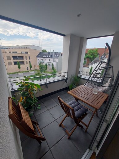 Wohnung zur Miete 743 € 2 Zimmer 70,8 m² 3. Geschoss frei ab sofort Friedrich-Ebert-Str. 64 Gütersloh Gütersloh 33330