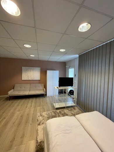 Wohnung zur Miete Wohnen auf Zeit 1.166 € 1 Zimmer 30 m² frei ab sofort Chemnitzer Straße Kaulsdorf Berlin 12621