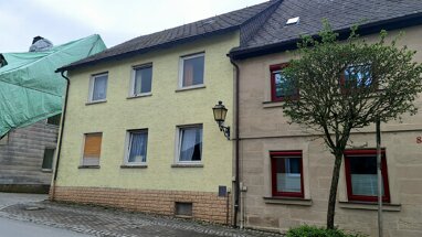 Doppelhaushälfte zum Kauf 98.000 € 5 Zimmer 134 m² 200 m² Grundstück Teuschnitz Teuschnitz 96358