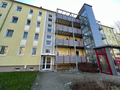 Wohnung zur Miete 379 € 3 Zimmer 58,2 m² 1. Geschoss frei ab sofort J.-R.-Becher-Straße 16 Bautzen Bautzen 02625