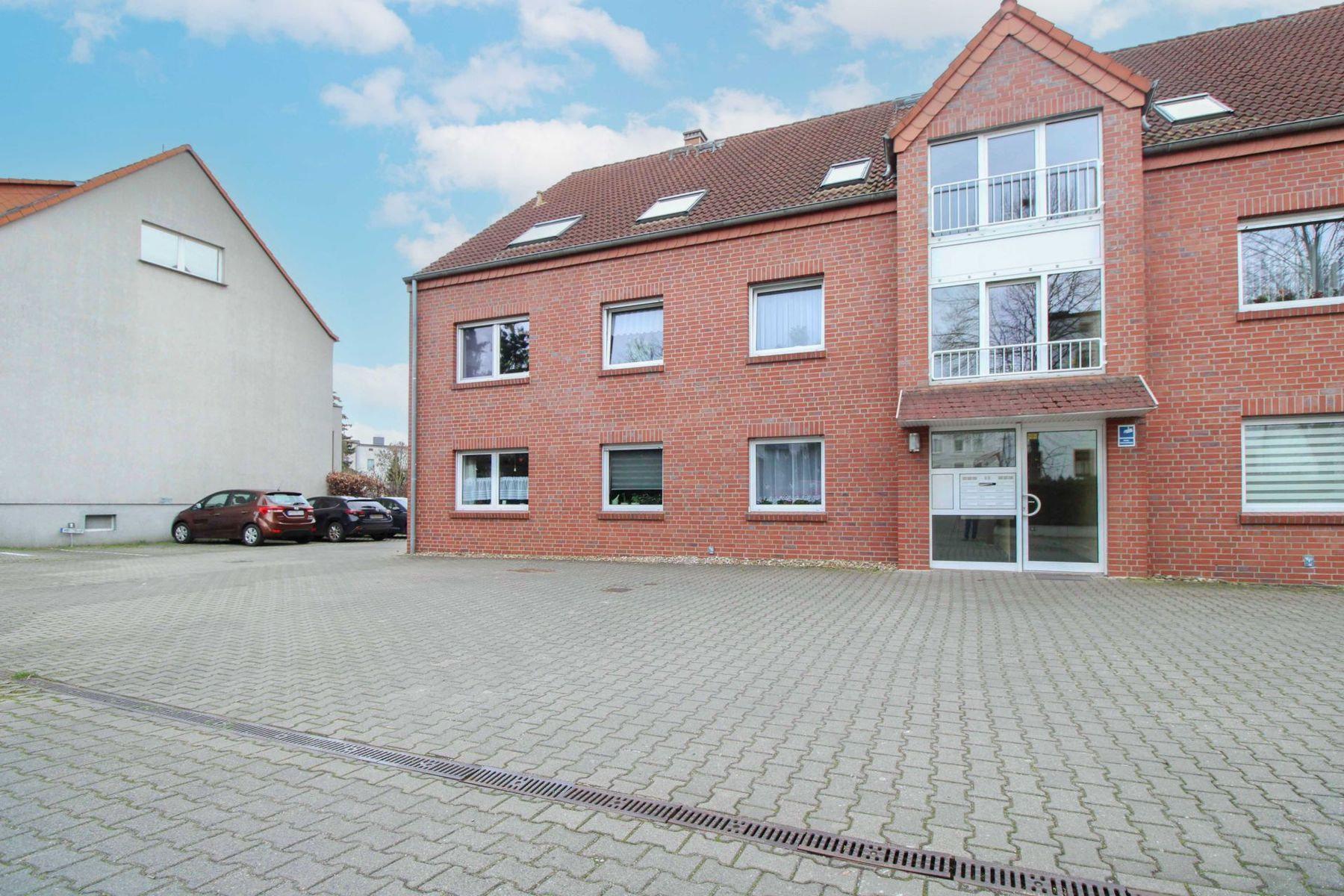 Wohnung zum Kauf 150.000 € 3 Zimmer 78,1 m²<br/>Wohnfläche 1. Stock<br/>Geschoss Alt Lemsdorf Magdeburg 39118