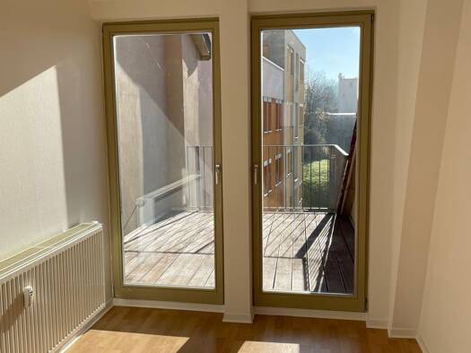 Wohnung zur Miete 301 € 2 Zimmer 43 m² frei ab sofort Markt 9 Sangerhausen 06526