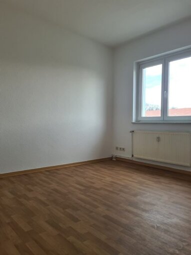 Wohnung zur Miete 192 € 1 Zimmer 32 m² 2. Geschoss Forst-Stadt Forst (Lausitz) 03149