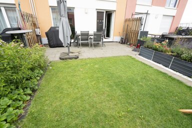 Reihenmittelhaus zum Kauf 569.000 € 5 Zimmer 163,4 m² 171,8 m² Grundstück frei ab 01.04.2025 Adelsdorf Adelsdorf 91325