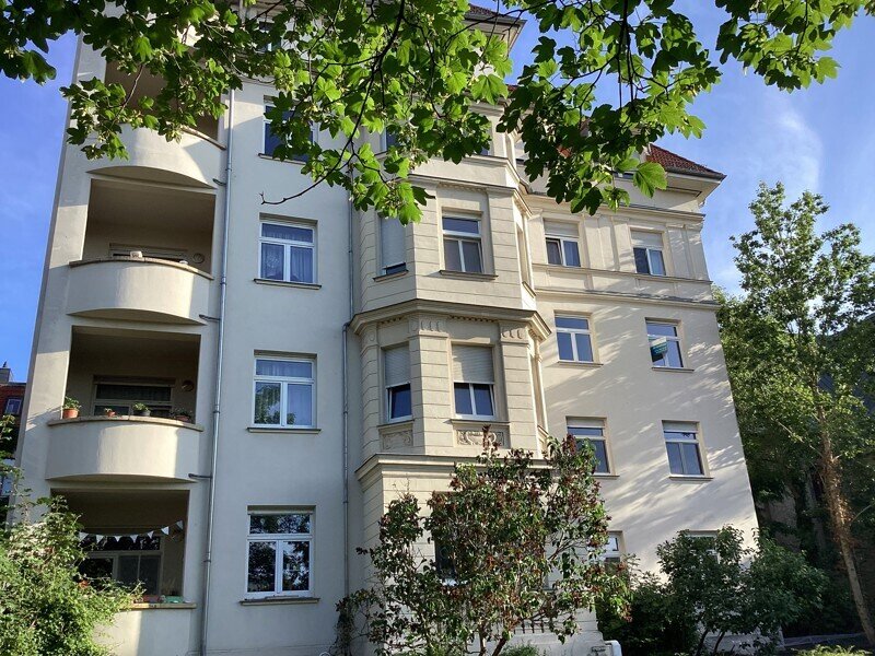 Wohnung zur Miete 600 € 2 Zimmer 74,4 m²<br/>Wohnfläche 2.<br/>Geschoss 10.11.2024<br/>Verfügbarkeit Glauchaer Str. 75 Südliche Innenstadt Halle (Saale) 06110