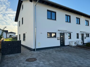 Doppelhaushälfte zur Miete 1.550 € 4 Zimmer 129 m² 225 m² Grundstück frei ab sofort Beethovenstrasse 6A Meerholz Gelnhausen 63571