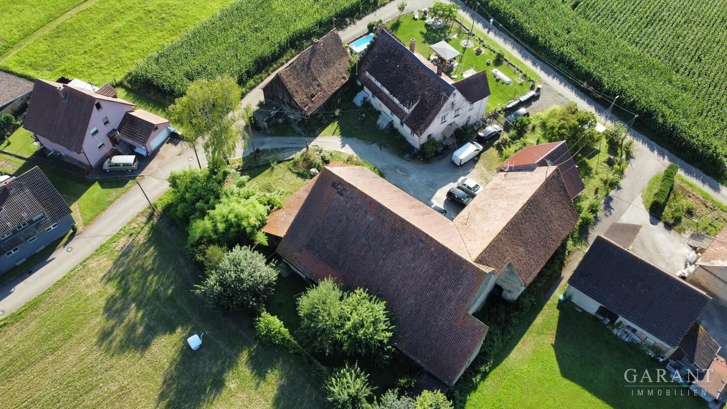 Haus zum Kauf 1.100.000 € 11 Zimmer 265 m²<br/>Wohnfläche 8.057 m²<br/>Grundstück Schallstadt Schallstadt 79227