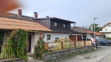 Einfamilienhaus zum Kauf als Kapitalanlage geeignet 220.000 € 7 Zimmer 170 m² 1.380 m² Grundstück Riedlhütte Sankt Oswald-Riedlhütte 94566