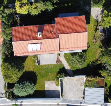 Einfamilienhaus zum Kauf 729.000 € 8 Zimmer 213 m² 798 m² Grundstück Burghausen Burghausen 84489