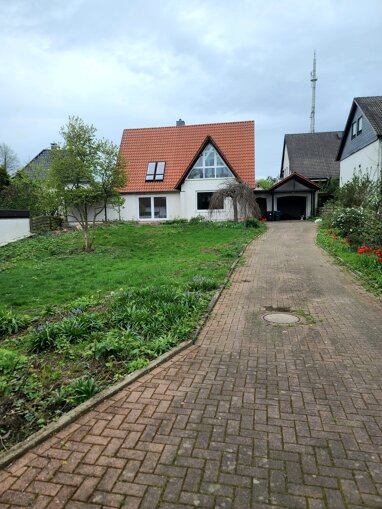 Einfamilienhaus zur Miete 1.800 € 3 Zimmer 130 m² 834 m² Grundstück Rosengarten Lemgo Lemgo 32657