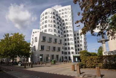 Bürofläche zur Miete Provisionsfrei 50 m² Bürofläche teilbar von 8 m² bis 50 m² Neuer Zollhof 3 Hafen Düsseldorf 40221