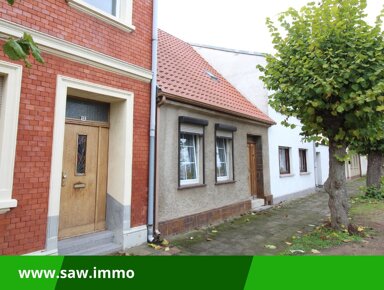 Reihenmittelhaus zum Kauf provisionsfrei 29.900 € 3 Zimmer 80 m² 199 m² Grundstück Aken Aken 06385