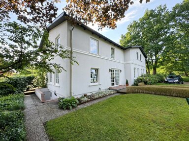 Mehrfamilienhaus zum Kauf als Kapitalanlage geeignet 695.000 € 9 Zimmer 262,8 m² 1.031 m² Grundstück Wahlbezirk 16 Elmshorn 25336