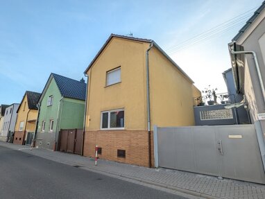 Einfamilienhaus zum Kauf 249.000 € 4,5 Zimmer 105 m² 205 m² Grundstück Oppau / Stadtbezirk 211 Ludwigshafen am Rhein / Oppau 67069