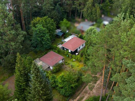 Haus zum Kauf 275.000 € 5 Zimmer 90 m² 2.538 m² Grundstück Bungalowsiedlung 15 Neu Canow 17255