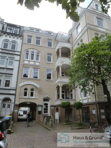 Wohnung zur Miete 1.600 € 4 Zimmer 115 m² 3. Geschoss Düppelstraße 71 Blücherplatz Kiel 24105