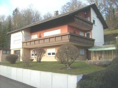 Mehrfamilienhaus zum Kauf als Kapitalanlage geeignet 539.000 € 10 Zimmer 258 m² 750 m² Grundstück Holzhausen Sulz am Neckar 72172