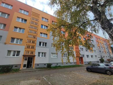 Wohnung zur Miete 488 € 4 Zimmer 71,6 m² 1. Geschoss Karl-Liebknecht-Straße 47 Sangerhausen Sangerhausen 06526