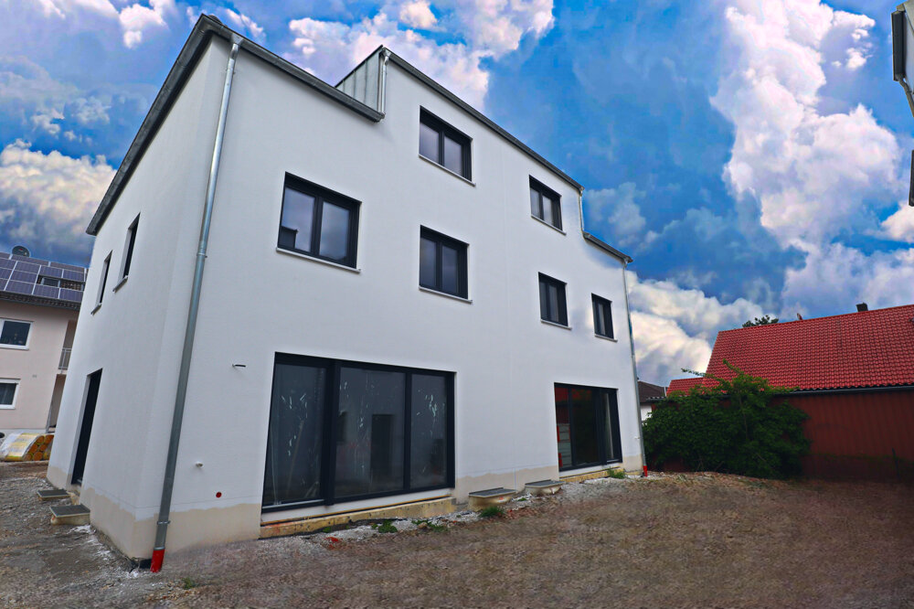 Doppelhaushälfte zum Kauf 735.000 € 5 Zimmer 109,9 m²<br/>Wohnfläche 196 m²<br/>Grundstück Gaimersheim Gaimersheim 85080