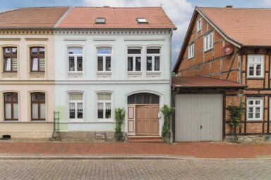 Doppelhaushälfte zum Kauf 249.000 € 4 Zimmer 156,3 m² 242,3 m² Grundstück Parchim Parchim 19370