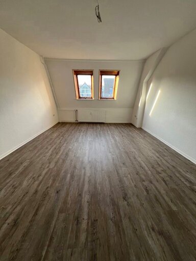 Wohnung zur Miete nur mit Wohnberechtigungsschein 571 € 2 Zimmer 77,6 m² 4. Geschoss frei ab 30.12.2024 Berliner Str. 8 Friedrichstadt (Klinikum) Dresden 01067