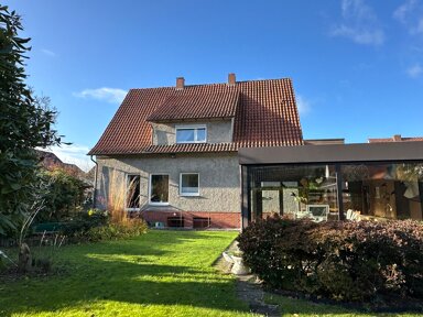 Haus zum Kauf provisionsfrei 275.000 € 6 Zimmer 180 m² 991 m² Grundstück frei ab sofort Lübbecke Lübbecke 32312