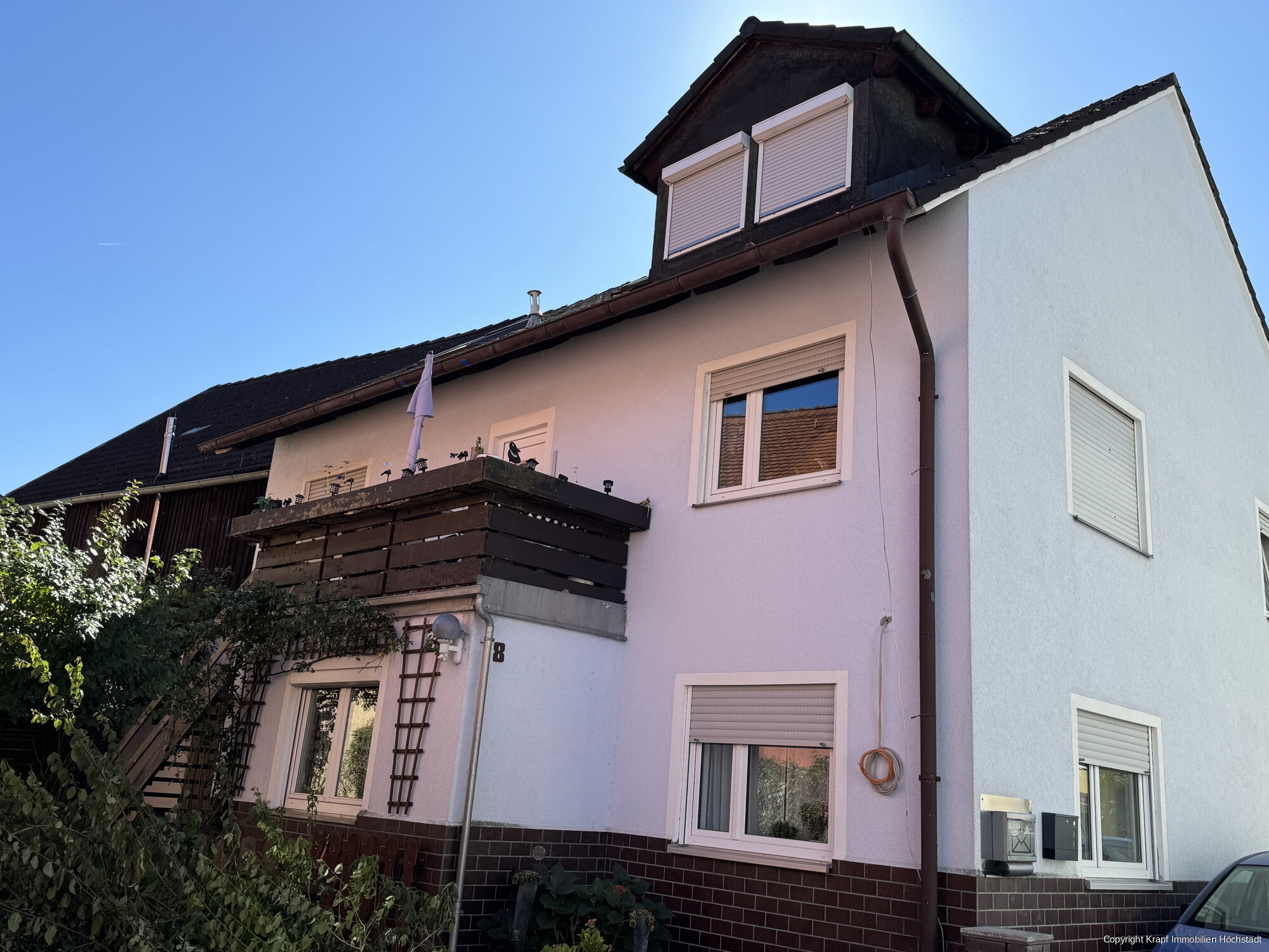 Mehrfamilienhaus zum Kauf 369.000 € 9 Zimmer 190 m²<br/>Wohnfläche 283 m²<br/>Grundstück Adelsdorf Adelsdorf 91325