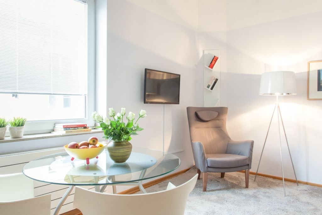 Wohnung zur Miete Wohnen auf Zeit 1.340 € 1 Zimmer 23 m²<br/>Wohnfläche 01.02.2025<br/>Verfügbarkeit Werderstraße Neustadt - Nord Köln 50672