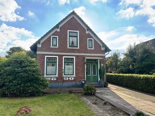 Einfamilienhaus zum Kauf 154.000 € 7 Zimmer 95 m² 1.263 m² Grundstück Albersdorf 25767