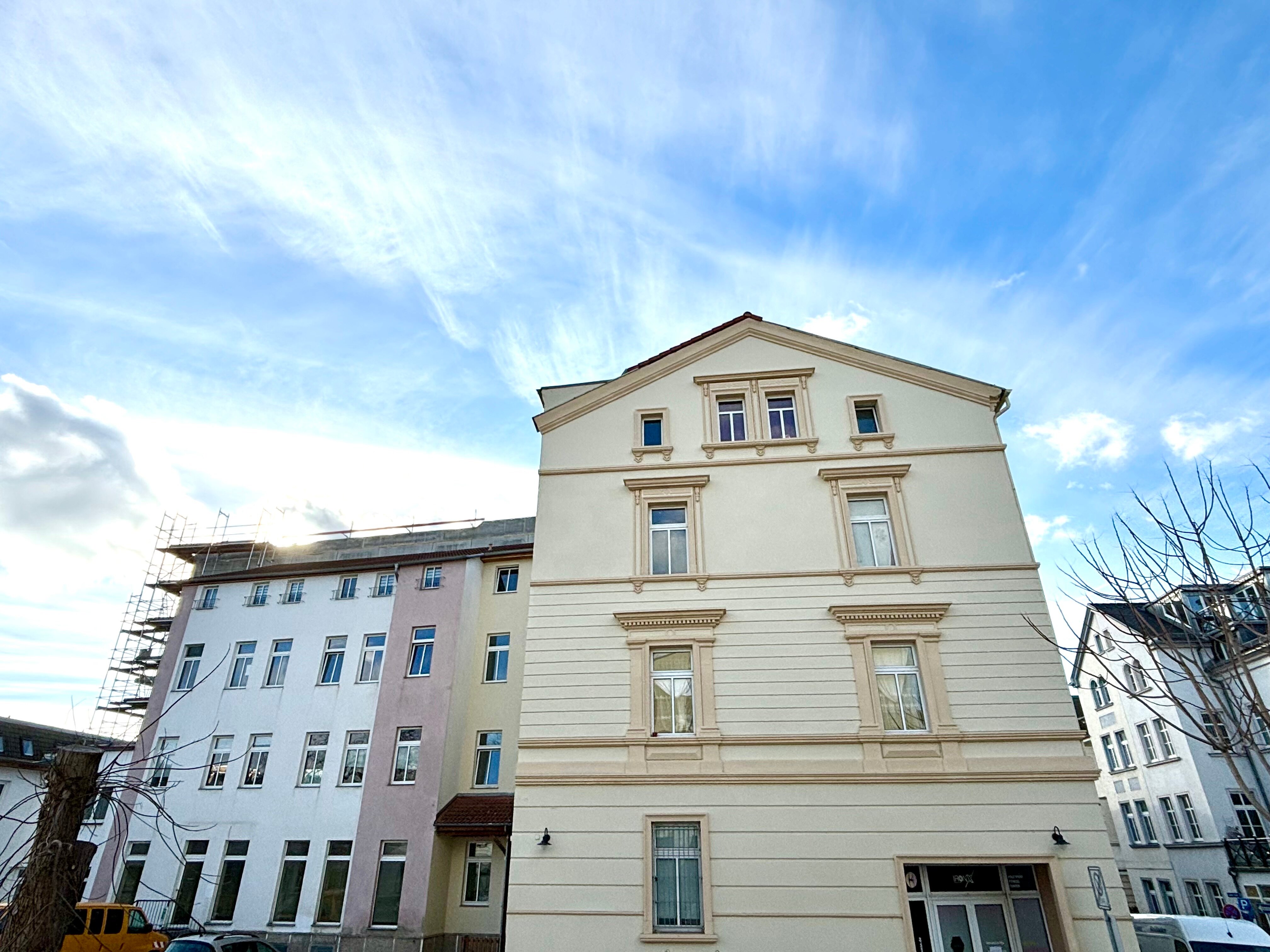 Wohnung zur Miete 550 € 2 Zimmer 118 m²<br/>Wohnfläche Laasener Str. 22 Clara-Zetkin-Straße / Friedrich-Engels-Straße Gera 07545