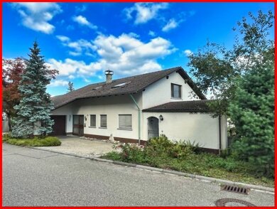 Mehrfamilienhaus zum Kauf 569.000 € 8 Zimmer 246 m² 1.212 m² Grundstück Gurtweil Waldshut-Tiengen 79761