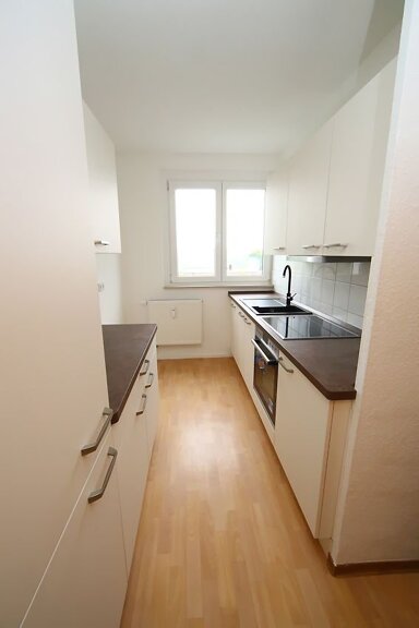 Wohnung zur Miete 331 € 3 Zimmer 61,2 m² 4. Geschoss frei ab sofort Novalisstraße 10 Lutherstadt Eisleben Eisleben 06295