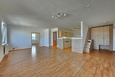 Wohnung zum Kauf 159.600 € 75 m² 3. Geschoss Klattau 339 01
